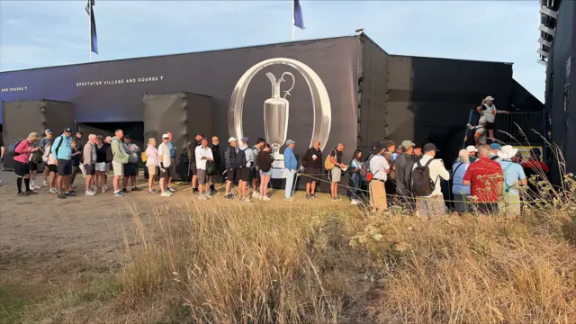 Fans queuing for grandstand