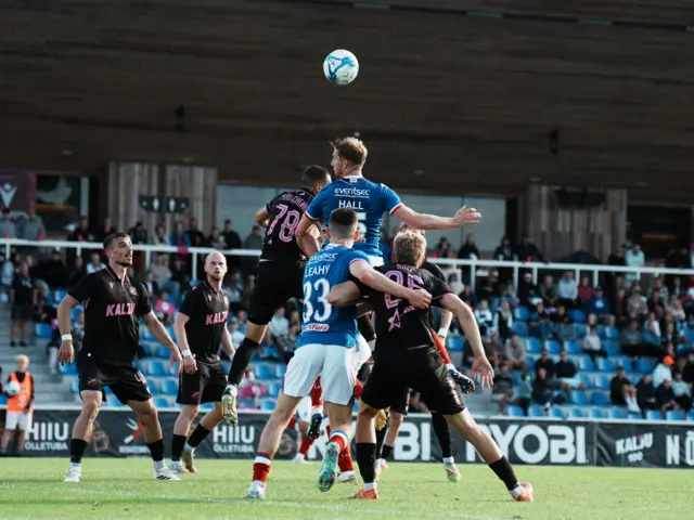 Linfield v Kalju