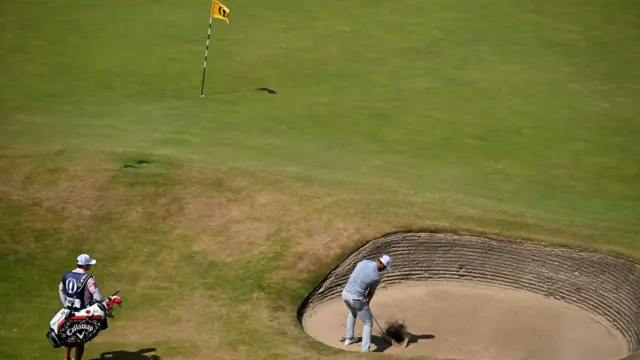 Sam Burns out of the bunker
