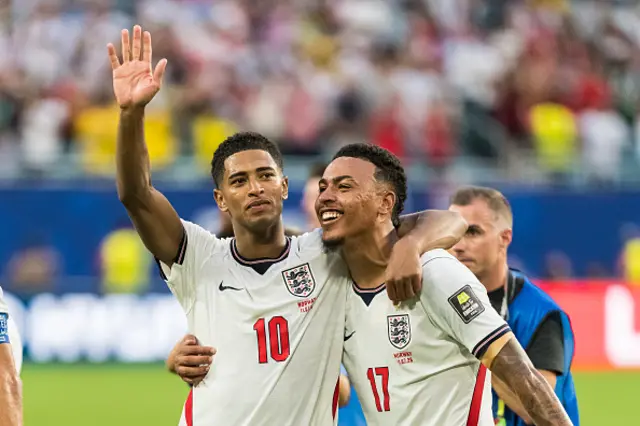 Jude Bellingham and Moran Rogers of England celebrates