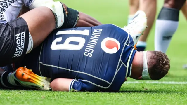 Scott Cummings scores for Scotland against Fiji