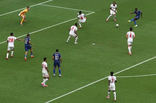 Ousmane Dembele #7 of France shoots and misses a chance