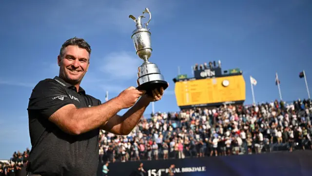 Ryan Fox holds the Claret Jug