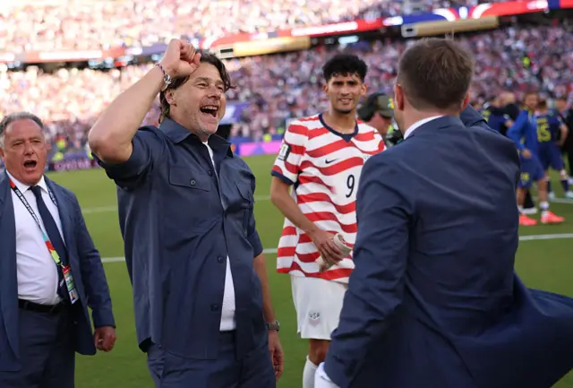 Mauricio Pochettino celebrates
