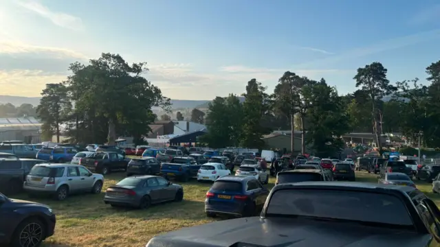 Maes parcio
