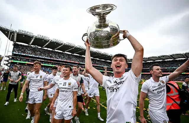 Mayo players celebrate