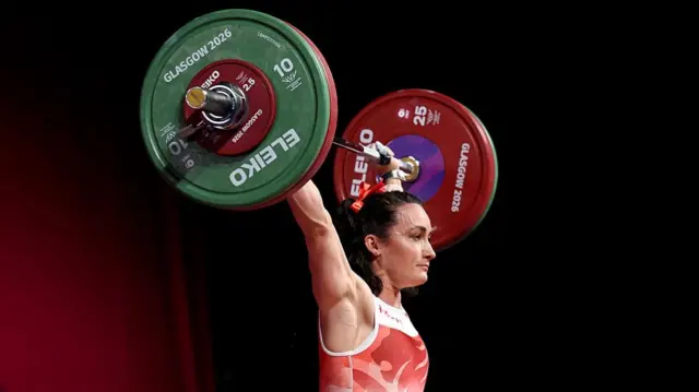 England's Sarah Davies Smale in competitive action