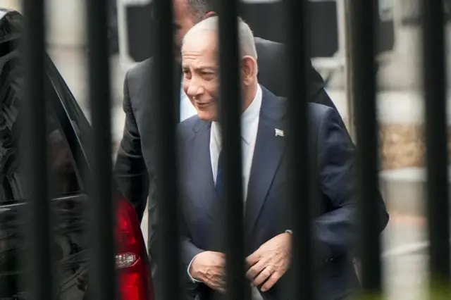 Netanyahu arrives at White House