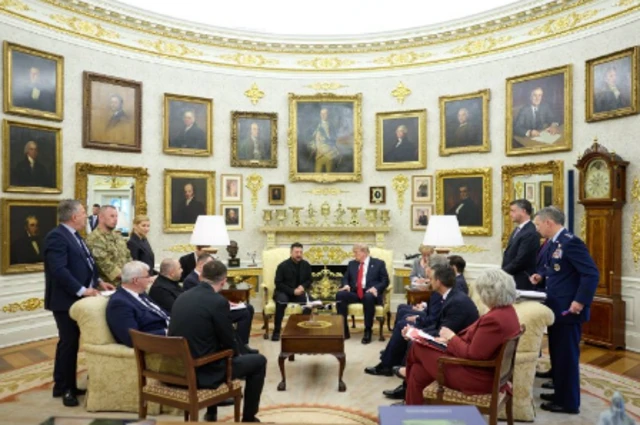 Zelensky and Trump speak in the Oval Office