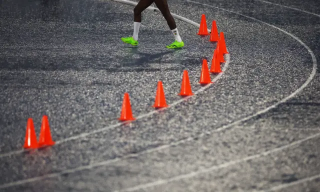 Wet track