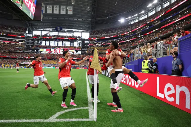 Australia 1-1 Egypt (Egypt win 4-2 on penalties)
