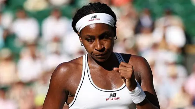 Coco Gauff celebrates with fist pump
