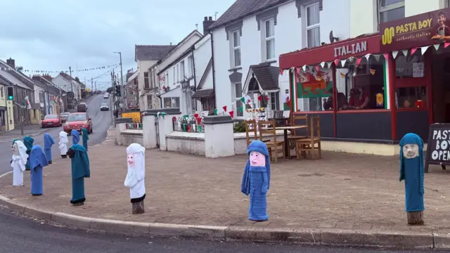 Gweddill yr Orsedd