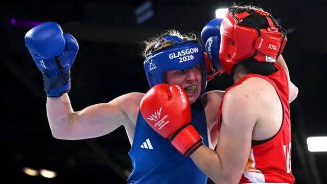 Wales boxer Rosie Eccles in her semi-final bout at the Commonwealth Games in Glasgow