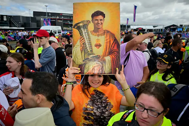 Fan with Lando Norris picture