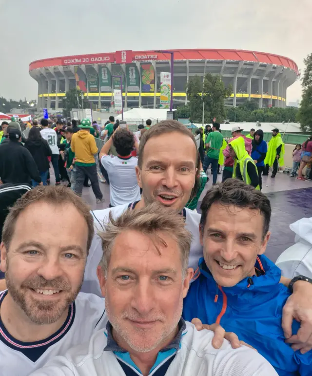 Andy and friends at Estadio Azteca