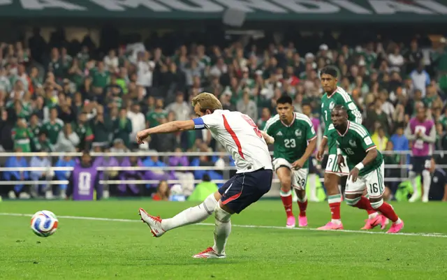 Harry Kane shoots