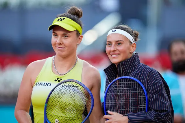 Linda Noskova of Czech Republic and Marta Kostyuk of Ukraine