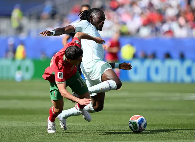 Kone tackles Diaz