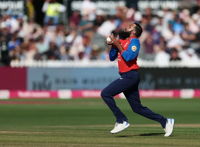 Adil Rashid takes a catch to dismissed Abhishek Sharma