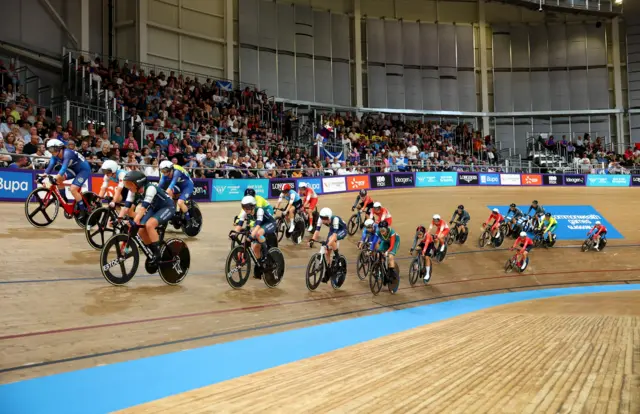Points race general view