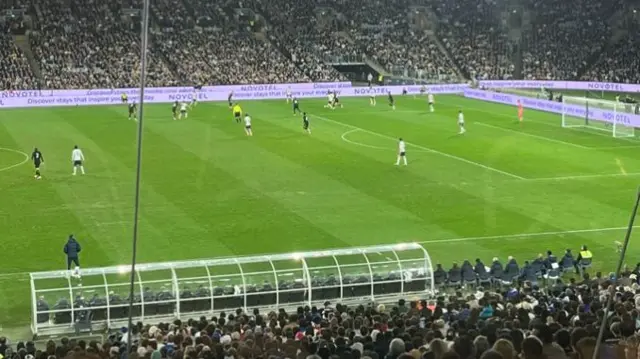 Bench spurs