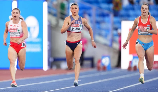 Amy Hunt of Great Britain (centre) during the Women's 100m Semifinal