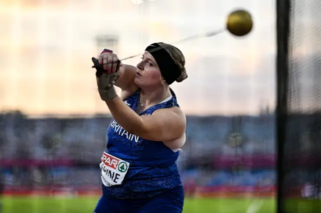 Charlotte Payne of Great Britain and Northern Ireland competes