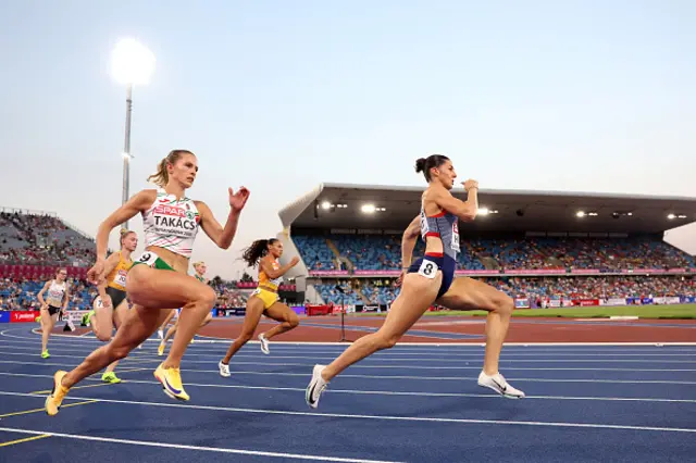 Amy Hunt of Team Great Britain competes