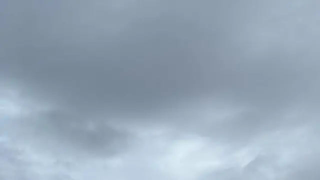 A grey couldy sky