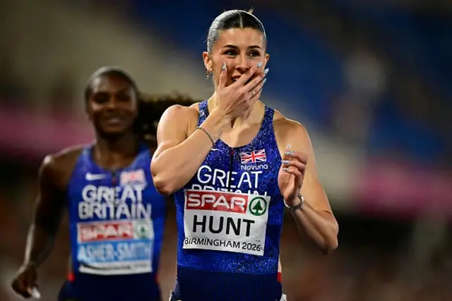 Amy Hunt crosses the line