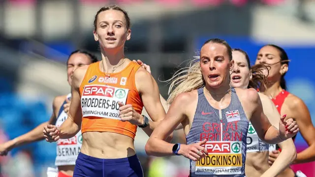 Netherlands' Femke Broeders-Bol, who finished second, and Great Britain's Keely Hodgkinson, who finished first,