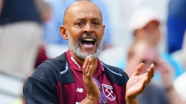West Ham manager Nuno Espirio Santo