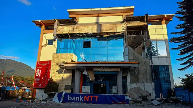 Damaged houses are seen following a 7.7-magnitude earthquake in Ruteng, Manggarai, East Nusa Tenggara, on August 15, 2026.