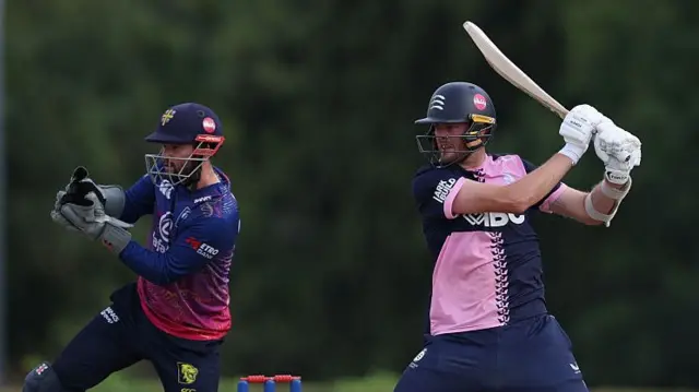 Tom Helm cuts a four to keep Middlesex in the chase
