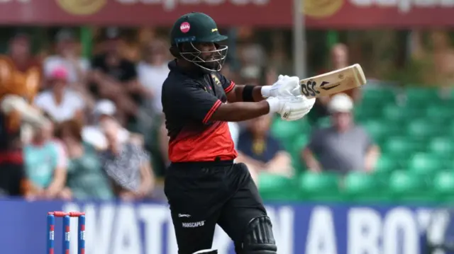 Rehan Ahmed pulls the ball