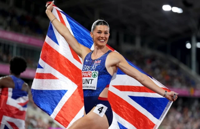 Great Britain's Amy Hunt of Great Britain celebrates