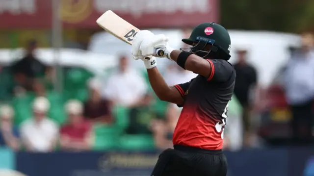 Rehan Ahmed pulls Brett Hutton for four