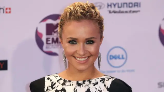 Hayden Panettiere arriving for the 2011 MTV Europe Music Awards