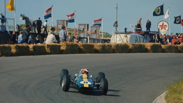 Jim Clark in his Lotus in 1965 on the way to the third of his record four victories at Zandvoort