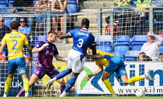 Cheick Diabate scores for St Johnstone