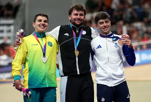 : Gold medalist Devon Briggs of Team New Zealand (C), Silver medalist Gordon Allan of Team Australia (L)