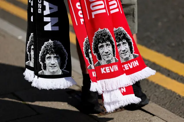Kevin Keegan scarves
