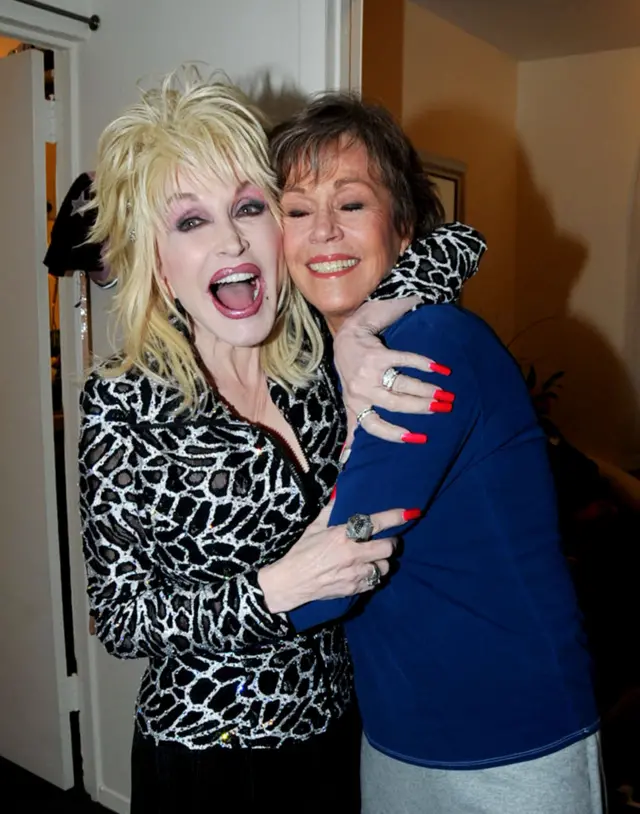 Dolly Parton and Jane Fonda
