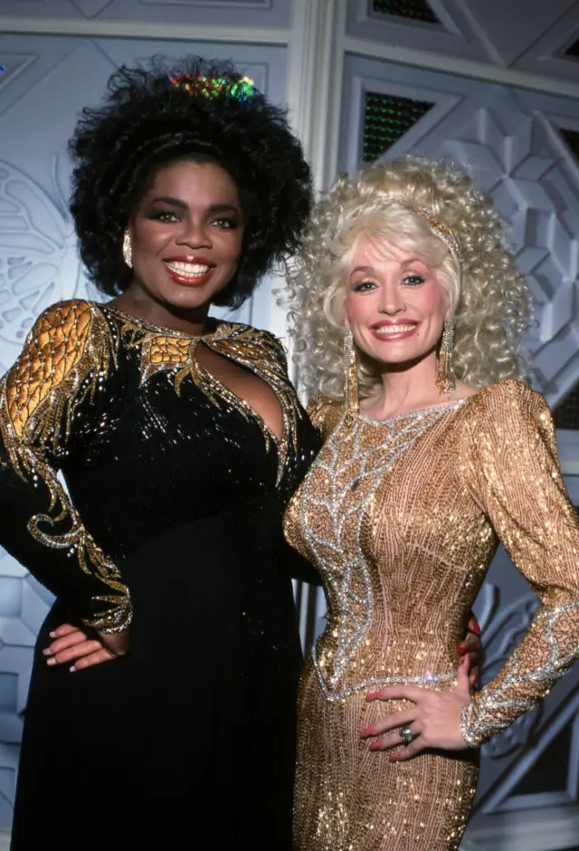 Dolly and Oprah pictured together in 1987