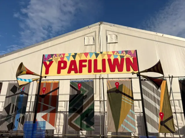 pafikliwn