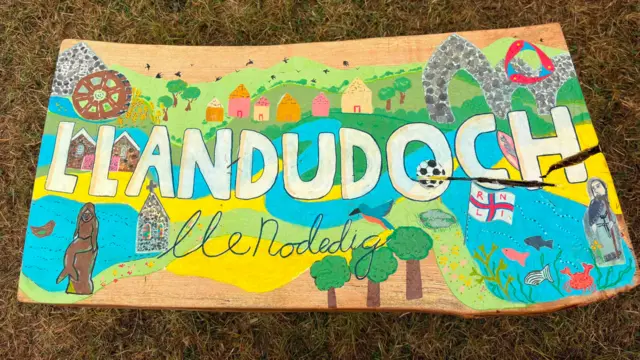 mainc llandudoch