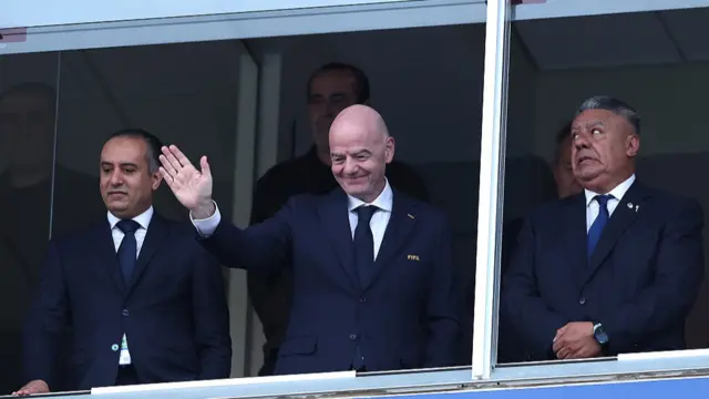 Gianni Infantino waving