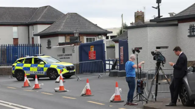Gardaí outside Casement Aerodrome, Baldonnell