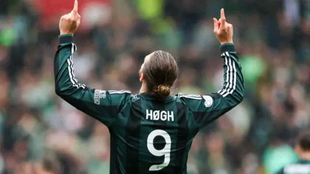 Kasper Hogh celebrates